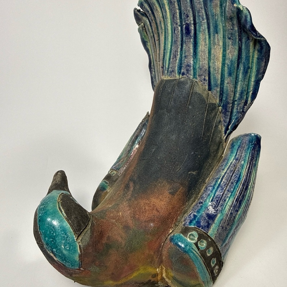 Raku Raven indigenous Canadian made Handcrafted Sculpture signed - Picture 10 of 16